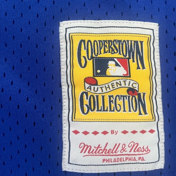 MLB Toronto Blue Jays Mitchell and Ness Pullover Jersey - Picture 5 of 8